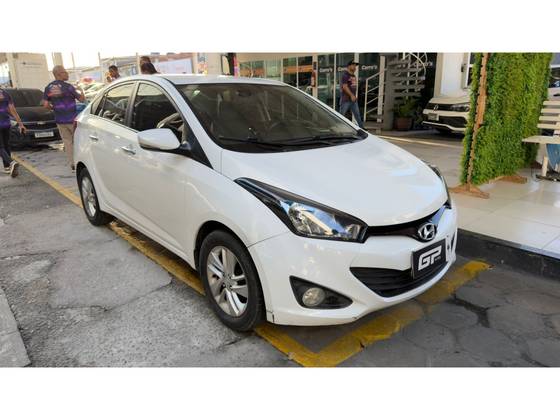 HYUNDAI HB20S 1.6 PREMIUM 16V FLEX 4P AUTOMÁTICO HYUNDAI HB20S 1.6 PREMIUM 16V FLEX 4P AUTOMÁTICO